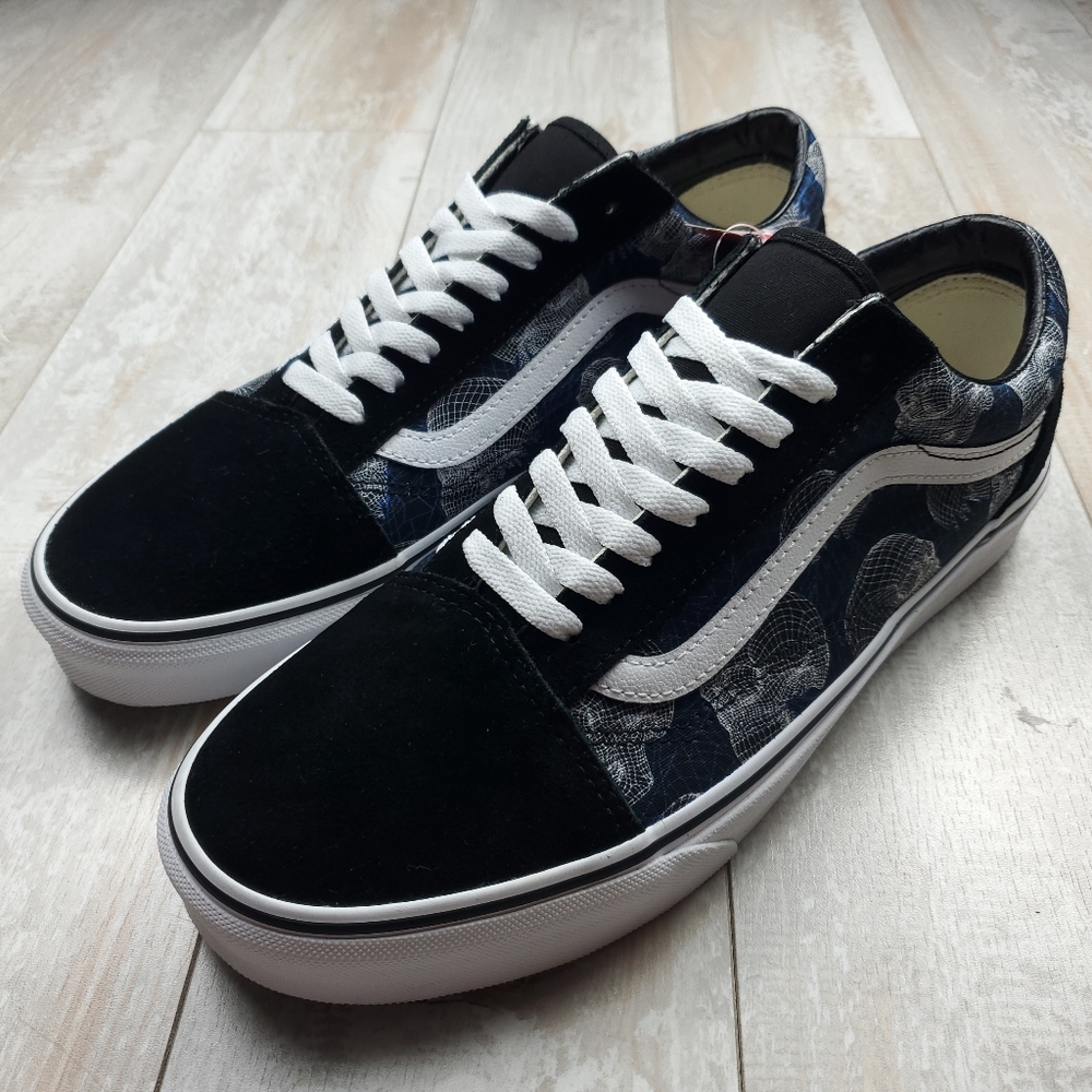Vans Old Skool Wireframe Skulls - Picture 2 of 8